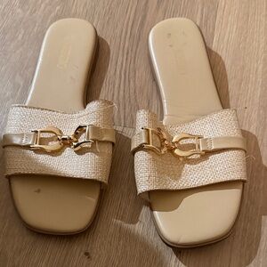 Elegant Beige Slide Sandals